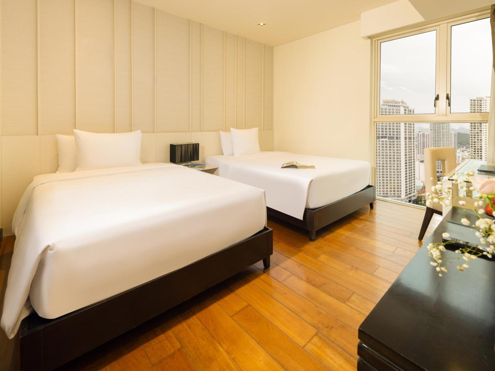 The Costa Nha Trang Residences Exteriör bild