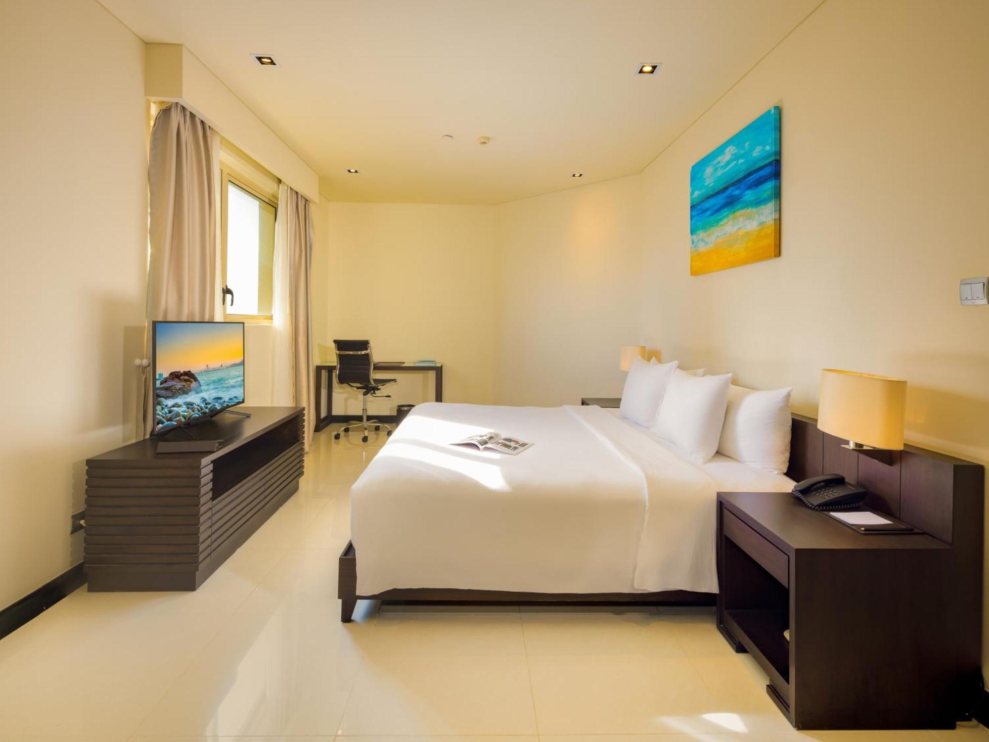 The Costa Nha Trang Residences Exteriör bild