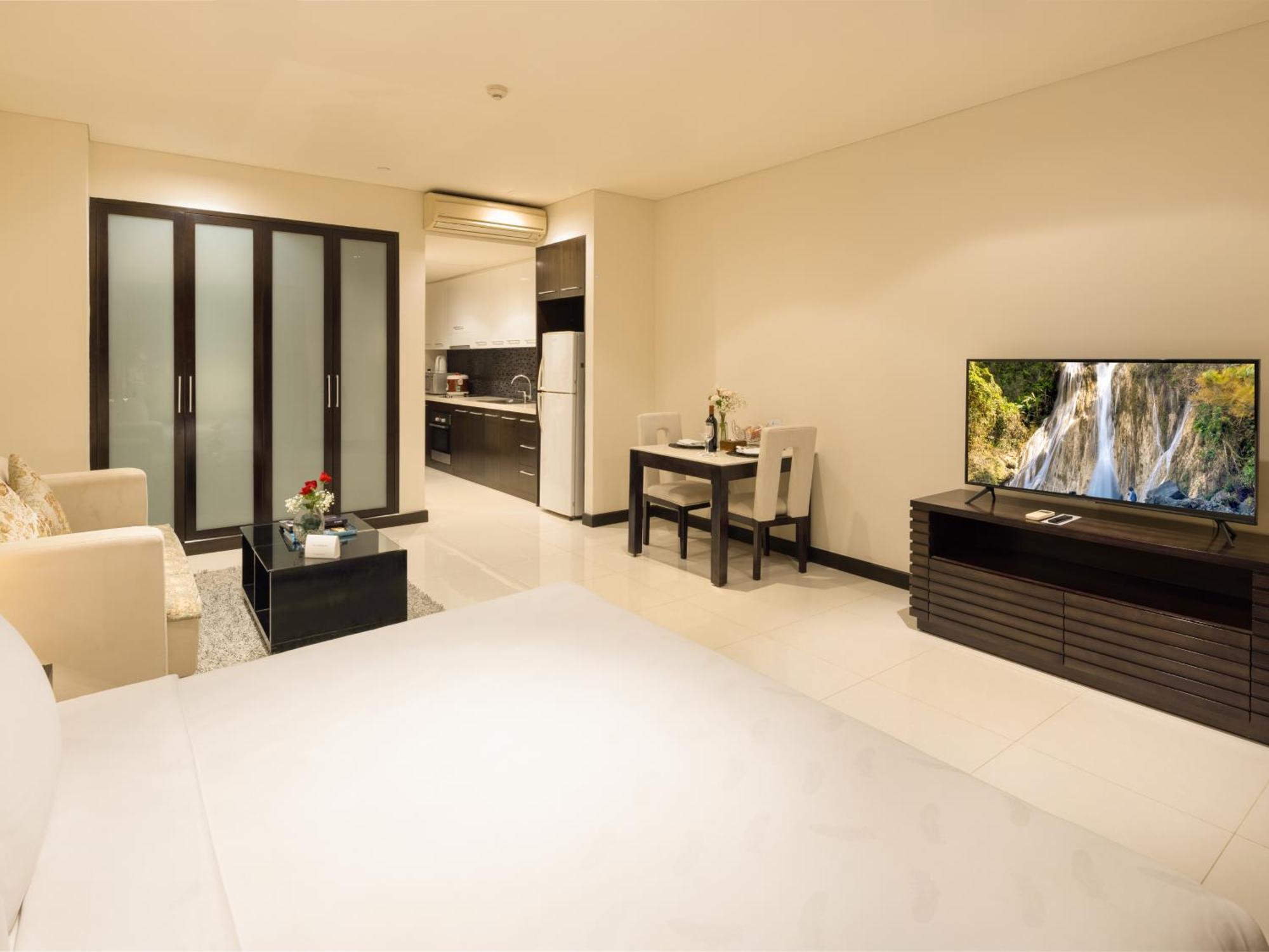 The Costa Nha Trang Residences Exteriör bild