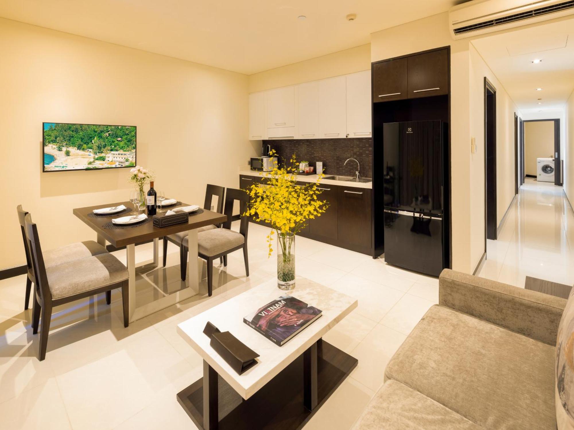 The Costa Nha Trang Residences Exteriör bild