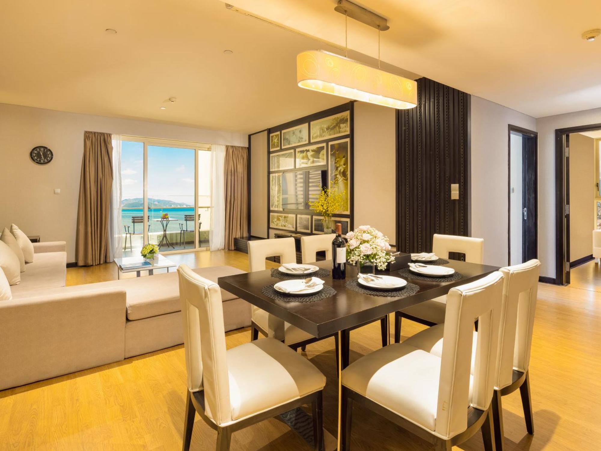 The Costa Nha Trang Residences Exteriör bild